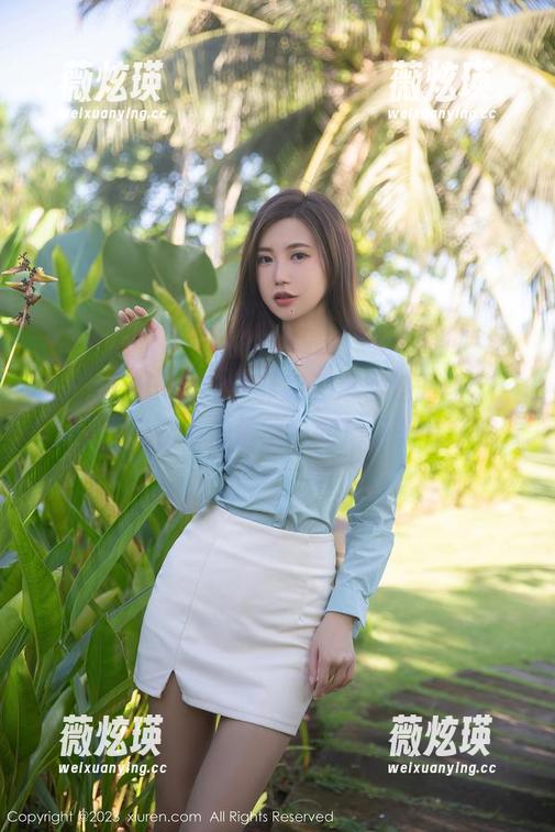 秀人网 - Emily尹菲教你怎么过万圣节：原图+下载，仿佛能听到尸骨们在呼唤