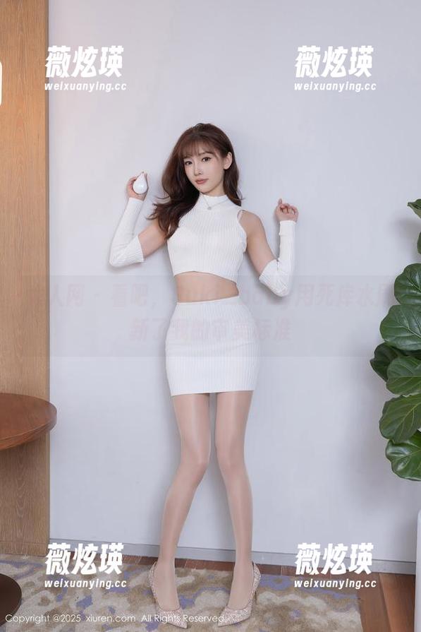 秀人网 - 看吧，Suki_baby用死库水刷新了我的审美标准