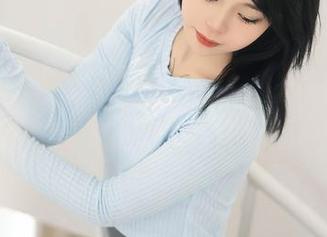 秀人网 – 这就是优琪琪子yuki穿牛仔裤的原图，谁说腿长就一定有安全感？
