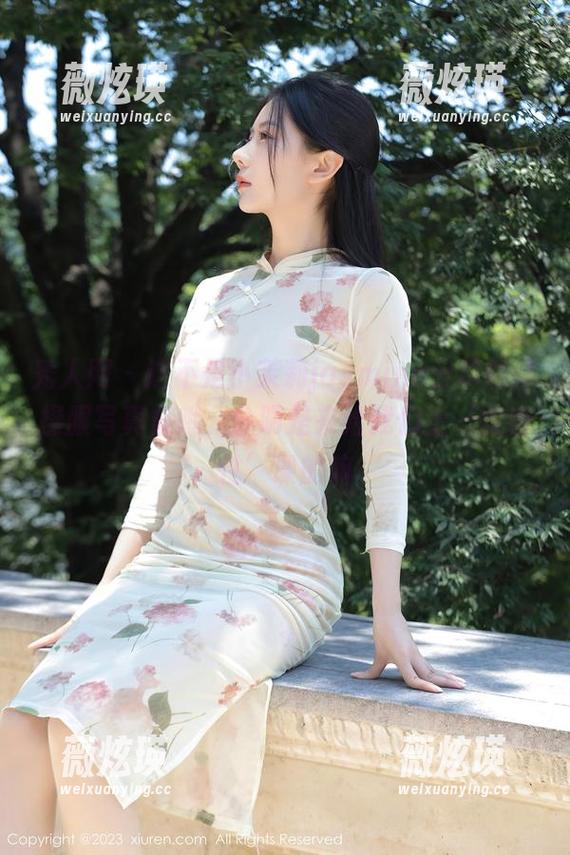 秀人网-小茉莉jasmine 秀人网 - 这不是小茉莉jasmine分享的体操服写真集哦,分明是来给我们上‘柔韧性’课的嘛