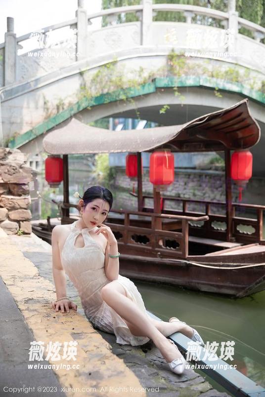 秀人网 - 听说徐莉芝Botty的户外图包很“有料”，我就是那种忍不住点开的类型