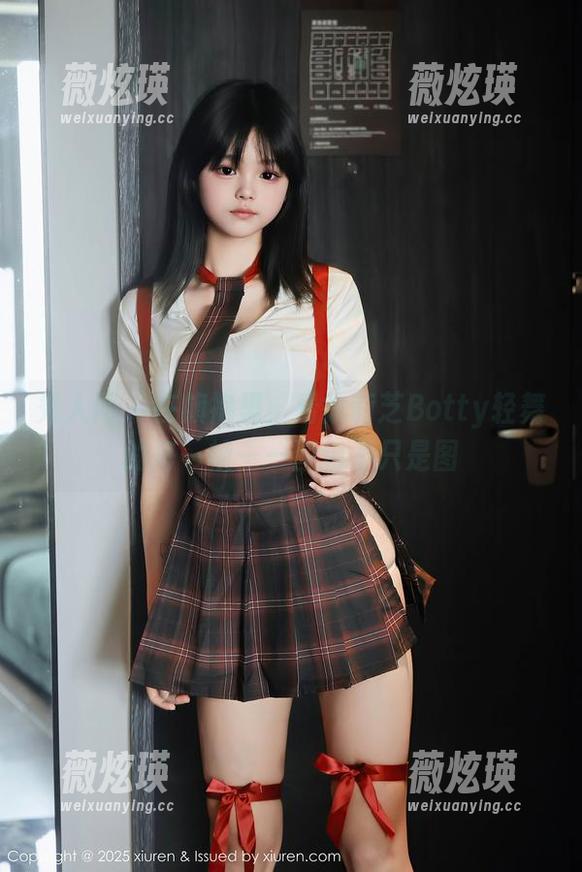 秀人网 - 在旗袍里，看徐莉芝Botty轻舞的每一帧——图包不只是图