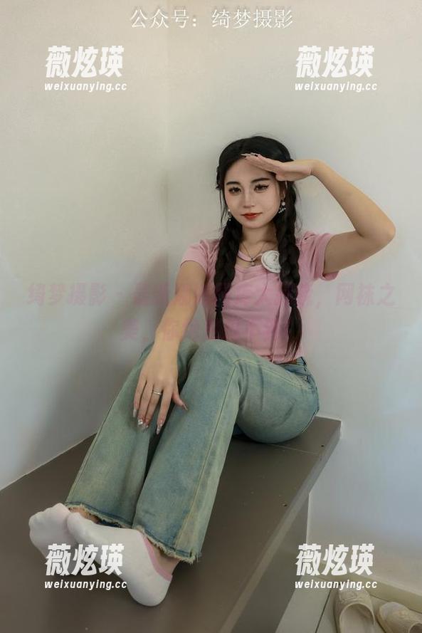 绮梦摄影 - 最新娜娜图库大揭晓，网袜之美，你绝对想不到！