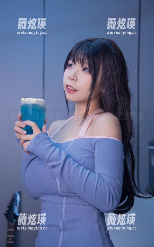 下载自闭颜球球，内衣私房在网盘里等着你