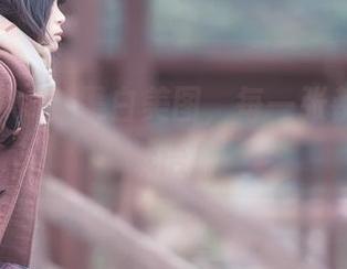 落落Raku的黑白美图，每一张都在跟我低语！