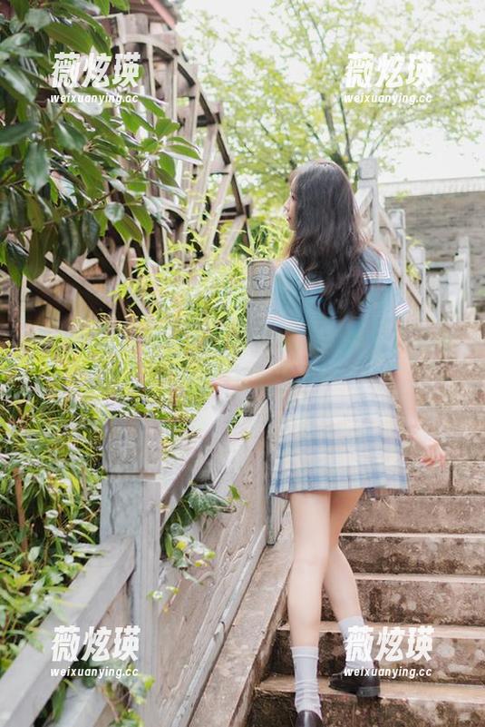 理想的黑丝百合私拍，西呱呀呀呀难道是要迷倒我吗？