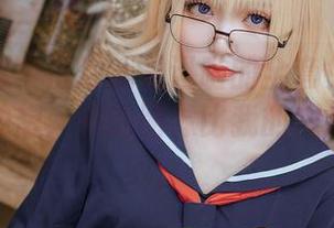 一边看这个泡泡就是逊啦的全套兔女郎作品，一边想：她的图像比我的周末还有趣。