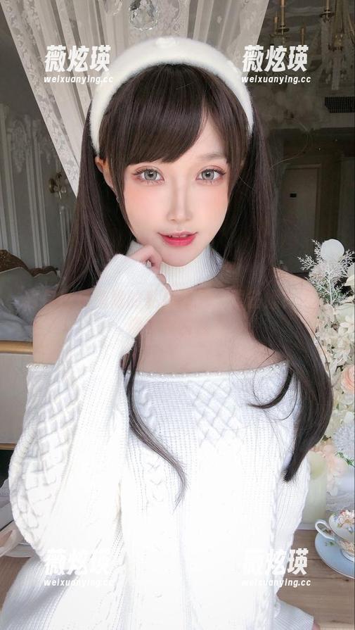 阿包也是兔娘的私拍系列：翠雀媚？更多像是翠雀乱舞