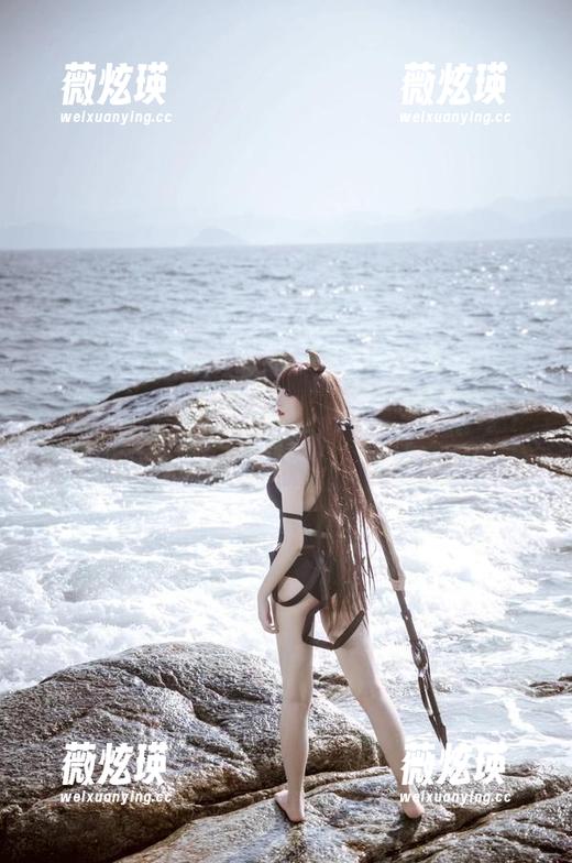 学习进阶：阿薰kaOri的女教师美图集，谁能抗拒？