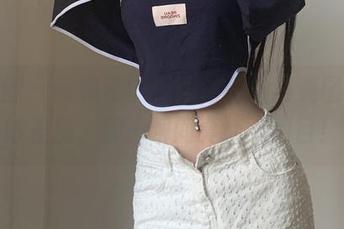 微密圈 – 陈佩奇的视频，私拍与美图的微妙差别，那一瞬间真让人侧目！