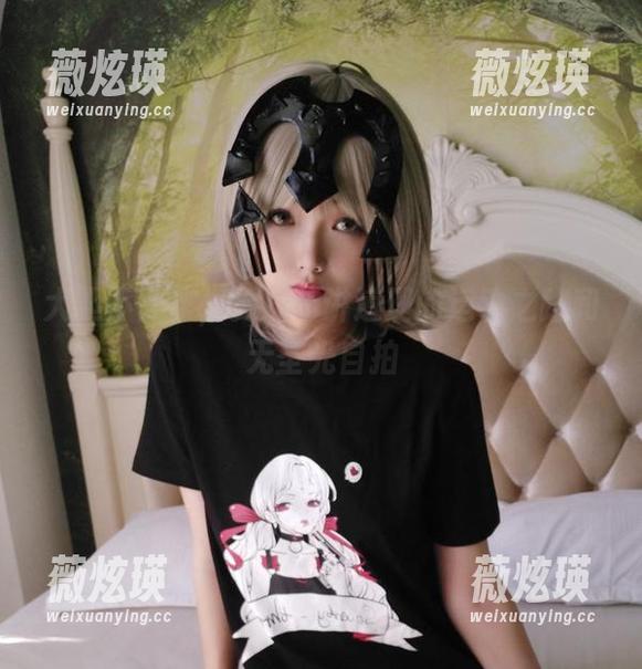 大胆不做作，雯妹不讲道理的运动之路和无圣光自拍