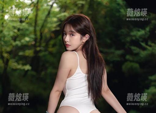 雯妹不讲道理 雯妹不讲道理全套图包:背带兔女郎的魅力,你能承受几分?