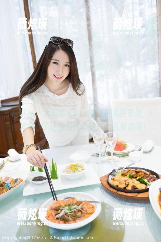 魅妍社 - 大奶昔Kyra的白裙美图更新，纯粹是为了让我们这些观众心乱如麻啊！